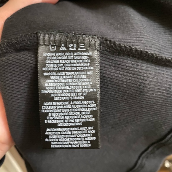 NEW Harley-Davison Tank Top Women Black Studded Skull Roses Print Ribbed Sz 1W - Picture 9 of 10